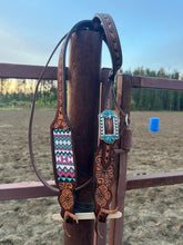 Load image into Gallery viewer, Beaded Short Cheek Bridle
