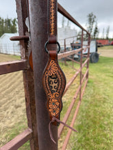 Load image into Gallery viewer, Into the Wild Ring Bridle
