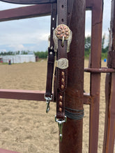 Load image into Gallery viewer, Quick Change Short Cheek Bridle
