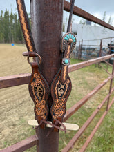 Load image into Gallery viewer, Into the Wild Ring Bridle
