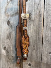 Load image into Gallery viewer, Beaded Inlay Bridle
