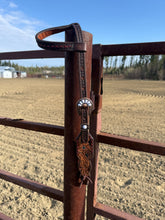 Load image into Gallery viewer, Cheetah Short Cheek Bridle
