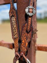 Load image into Gallery viewer, Cheetah Medium Length Bridle
