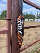 Load image into Gallery viewer, Beaded Medium Length Bridle

