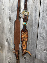 Load image into Gallery viewer, Beaded Inlay Bridle
