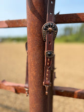 Load image into Gallery viewer, Quick Change Short Cheek Bridle
