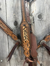 Load image into Gallery viewer, Short Cheek Cheetah Tack Set
